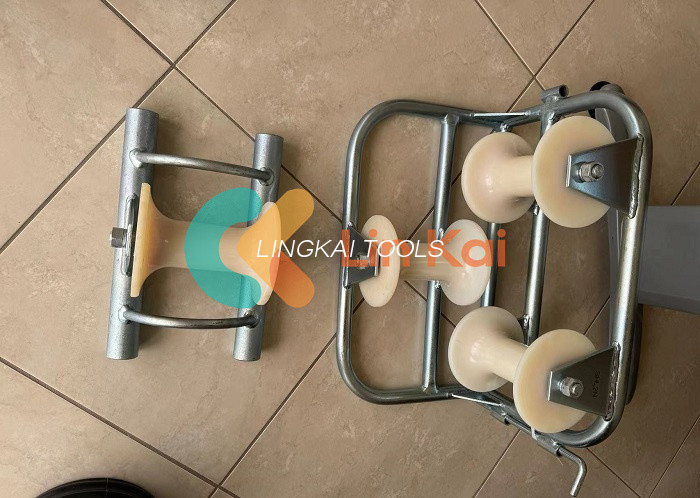 কাস্টমাইজড ব্যাস 120*200mm ম্যাক্স কর্নার গ্রাউন্ড রোলার 10kn 20kn লোডের জন্য