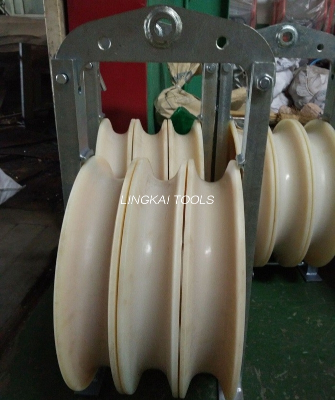 ওভারহেড পাওয়ার লাইনের জন্য Dia 660mm কন্ডাক্টর স্ট্রিংিং ব্লক / স্ট্রিংিং সরঞ্জাম