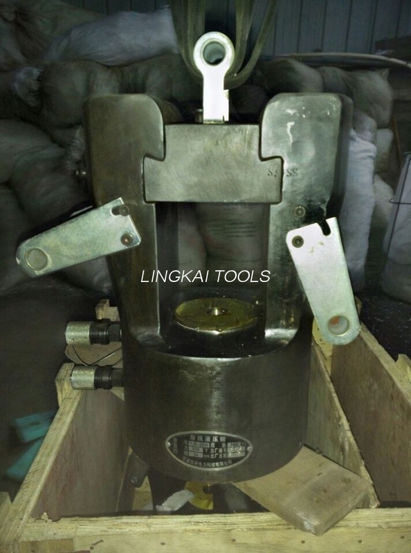 হেক্সাগন হেড সহ ACSR1440 টার্মিনালের জন্য 35mm স্ট্রোক 200T হাইড্রোলিক ক্রিমিং টুল